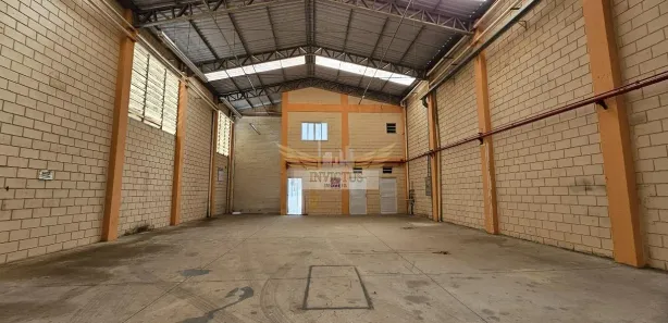Galpão / Depósito / Armazém para alugar, 1750m² no Loteamento Industrial Coral, Mauá