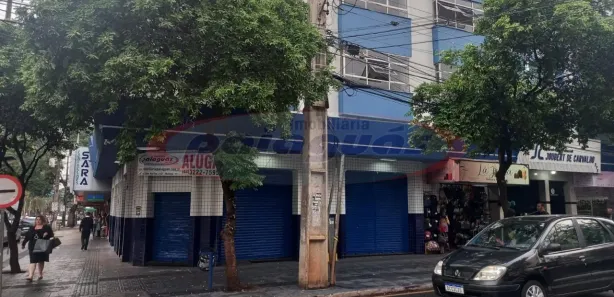Conjunto Comercial / Sala para alugar, 66m² no Zona 01, Maringá