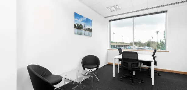 Conjunto Comercial / Sala para alugar, 60m² no Neva, Cascavel