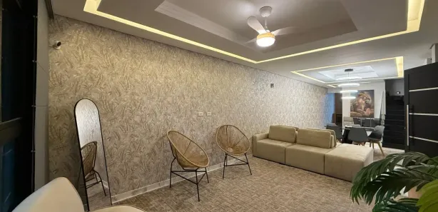 Sobrado com 4 Quartos à venda, 161m² no Guilhermina, Praia Grande
