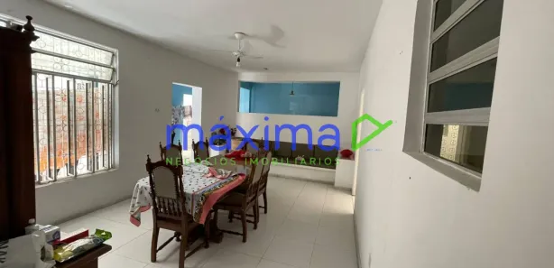 Casa com 4 Quartos para alugar, 300m² no São José, Aracaju