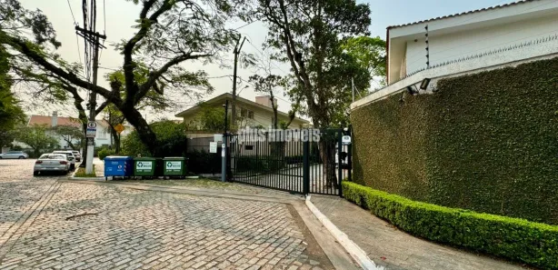 Casa de Vila com 4 Quartos à venda, 350m² no Jardim Luzitânia, São Paulo