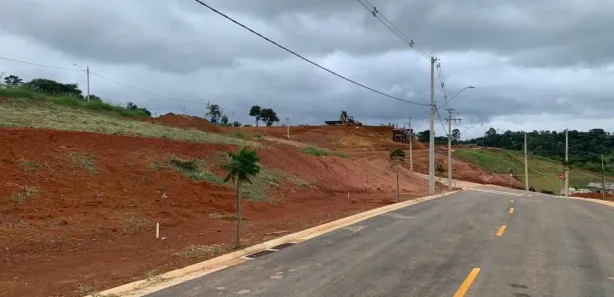 Terreno / Lote / Condomínio à venda, 306m² no Centro, Arujá