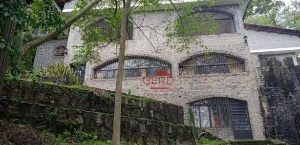 Fazenda / Sítio / Chácara com 5 Quartos para venda ou aluguel, 1000m² no Caminho do Indio, Embu das Artes