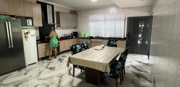 Casa com 3 Quartos à venda, 300m² no Taguatinga Norte, Brasília