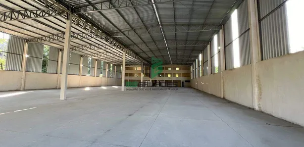 Galpão / Depósito / Armazém para alugar, 2100m² no Jardim da Glória, Vespasiano