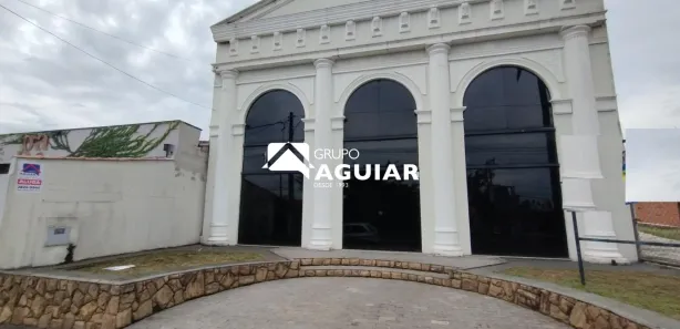 Prédio Inteiro com 2 Quartos para alugar, 740m² no Jardim Santo Antônio, Valinhos