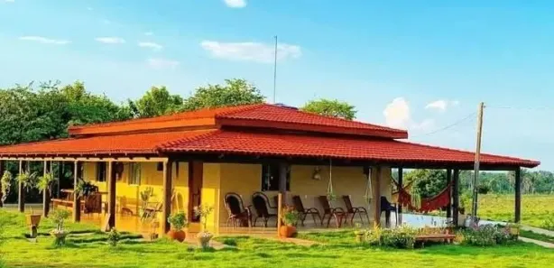 Fazenda / Sítio / Chácara com 3 Quartos à venda, 1000m² no , Alumínio