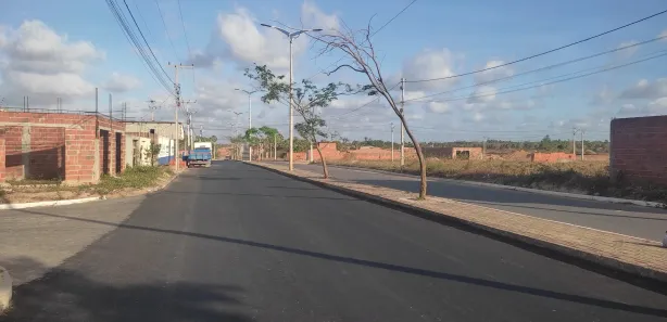 Terreno / Lote / Condomínio com 1 Quarto para venda ou aluguel, 150m² no Jardim Bandeirantes, Maracanaú