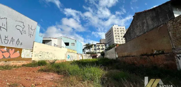 Terreno / Lote / Condomínio à venda, 628m² no Nova Petrópolis, São Bernardo do Campo