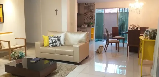 Sobrado com 4 Quartos à venda, 326m² no São Francisco, Goiânia