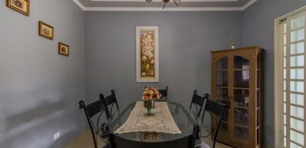 Sobrado com 4 Quartos à venda, 270m² no Vera Cruz, Londrina