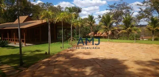 Fazenda / Sítio / Chácara com 3 Quartos à venda, 310m² no , Santo Antônio do Descoberto