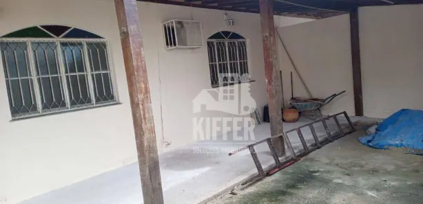 Casa com 5 Quartos à venda, 210m² no Itapeba, Maricá