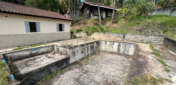 Fazenda / Sítio / Chácara com 3 Quartos à venda, 4137m² no Embu Mirim, Itapecerica da Serra