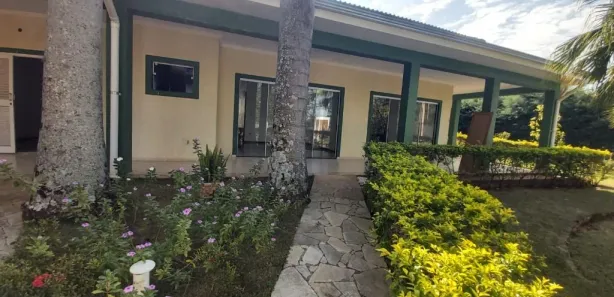 Fazenda / Sítio / Chácara com 3 Quartos para alugar, 150m² no Residencial Vale Verde, Marília