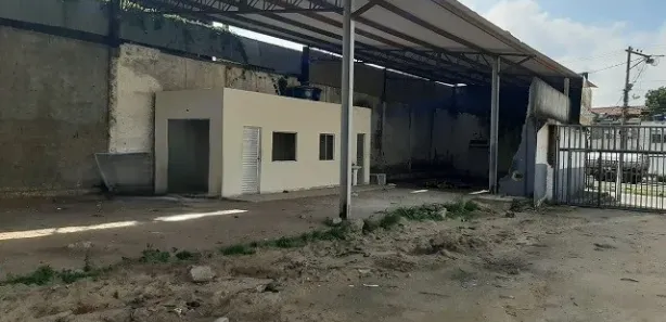 Galpão / Depósito / Armazém para venda ou aluguel, 2345m² no Parque Guarus, Campos dos Goytacazes