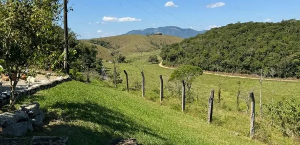 Fazenda / Sítio / Chácara com 5 Quartos à venda, 340900m² no Papucaia, Cachoeiras de Macacu