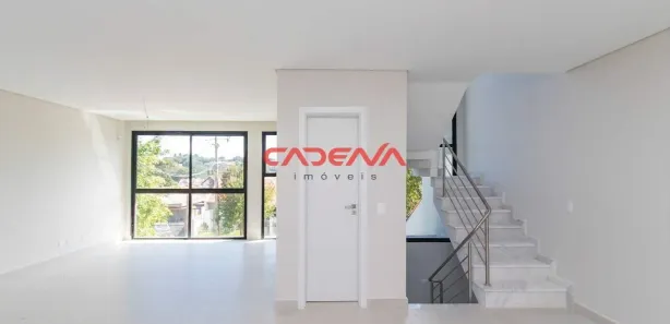 Sobrado com 3 Quartos à venda, 165m² no São Lourenço, Curitiba
