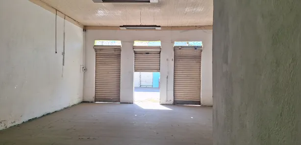 Loja / Salão / Ponto Comercial para alugar, 80m² no Santa Isabel, São Gonçalo