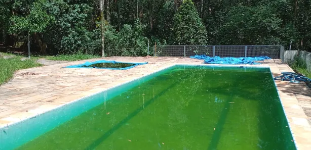 Casa com 3 Quartos para venda ou aluguel, 397m² no Chácara dos Junqueiras, Carapicuíba