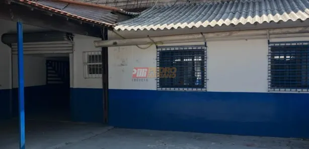 Galpão / Depósito / Armazém à venda, 440m² no Vila Alzira, Santo André