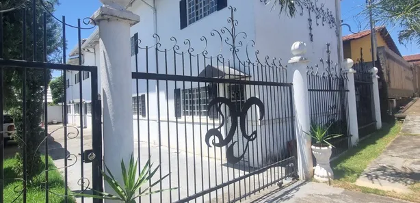 Casa com 12 Quartos à venda, 420m² no Jardim das Vivendas, Jaraguá