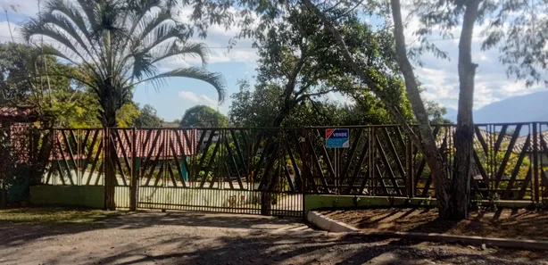 Casa de Condomínio com 4 Quartos para venda ou aluguel, 575m² no Casa da Lua, Resende