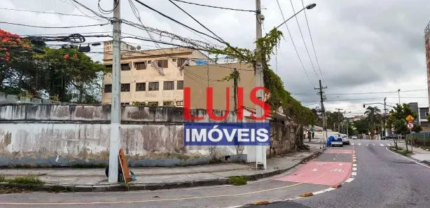 Prédio Inteiro para alugar, 690m² no Itaipu, Niterói