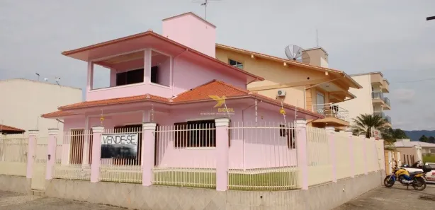 Casa com 3 Quartos à venda, 145m² no Vila Becker, Santo Amaro da Imperatriz