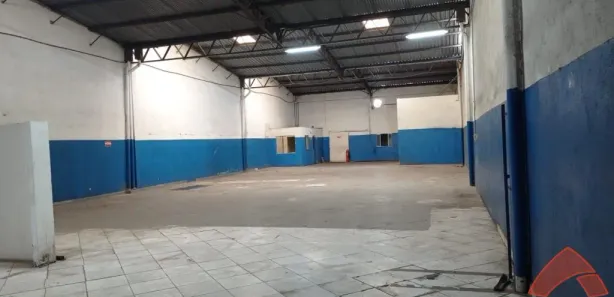 Galpão / Depósito / Armazém para alugar, 538m² no Parque Industrial das Oliveiras, Taboão da Serra