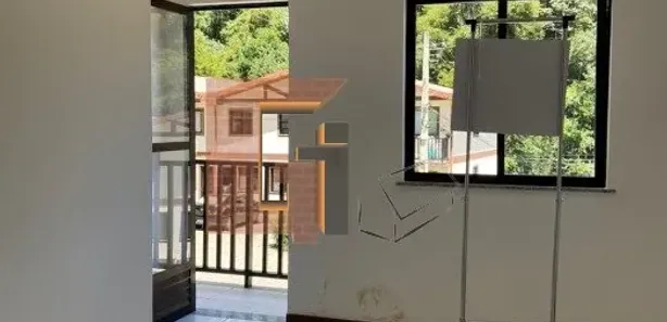 Apartamento com 3 Quartos à venda, 69m² no Samambaia, Petrópolis