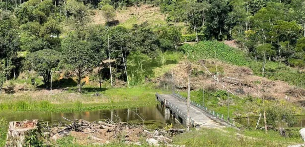 Fazenda / Sítio / Chácara à venda, 193600m² no , Macaé