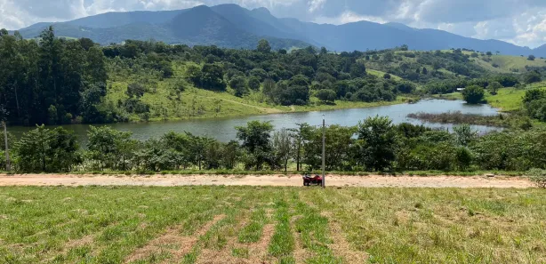 Terreno / Lote / Condomínio à venda, 1000m² no , Joanópolis