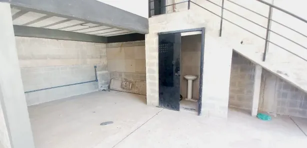 Galpão / Depósito / Armazém para alugar, 14m² no Atlântica, Rio das Ostras