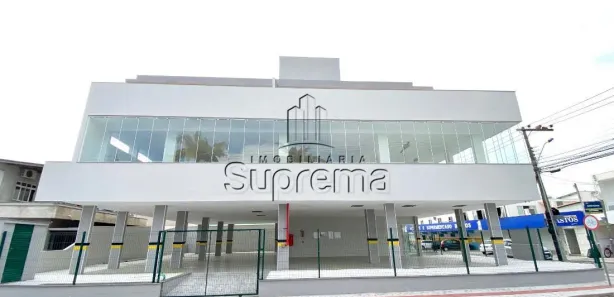 Loja / Salão / Ponto Comercial à venda, 1070m² no Cordeiros, Itajaí