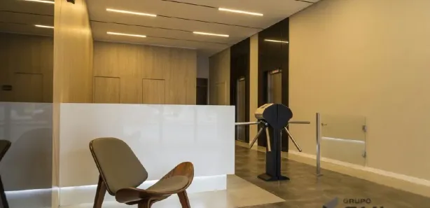 Conjunto Comercial / Sala para venda ou aluguel, 139m² no Cabral, Curitiba