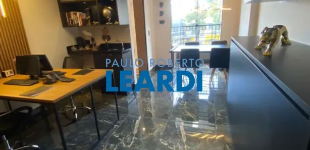 Conjunto Comercial / Sala para alugar, 32m² no Parque Jaçatuba, Santo André
