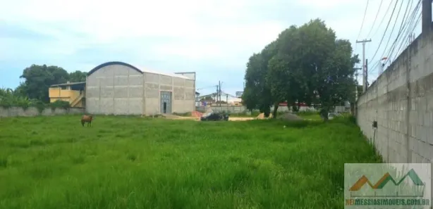 Galpão / Depósito / Armazém para alugar, 320m² no Itapeba, Maricá