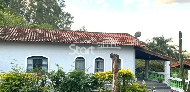 Fazenda / Sítio / Chácara com 2 Quartos à venda, 250m² no , Laranjal Paulista