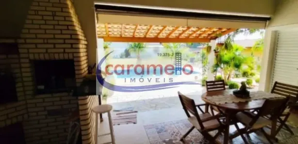 Fazenda / Sítio / Chácara com 3 Quartos à venda, 150m² no City Castello, Mairinque