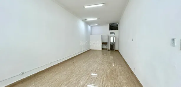 Loja / Salão / Ponto Comercial à venda, 48m² no Centro, Juiz de Fora
