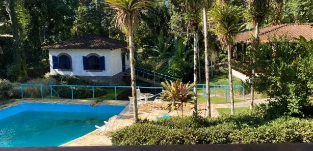 Casa de Condomínio com 7 Quartos à venda, 2500m² no Monte Oliveti, Guapimirim