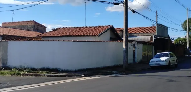 Loja / Salão / Ponto Comercial com 2 Quartos à venda, 128m² no CECAP, Piracicaba