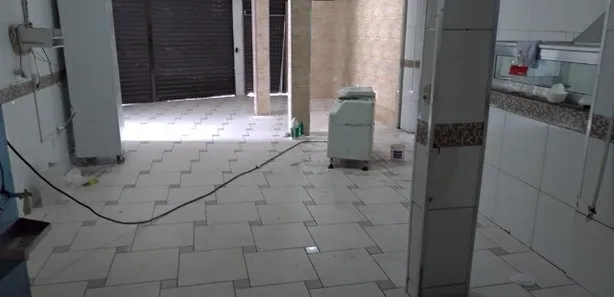 Loja / Salão / Ponto Comercial com 1 Quarto à venda, 80m² no Ponte Alta, Volta Redonda