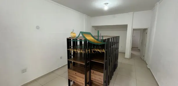 Loja / Salão / Ponto Comercial para alugar, 50m² no Aterrado, Volta Redonda