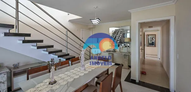 Cobertura com 3 Quartos para venda ou aluguel, 213m² no Centro, Peruíbe