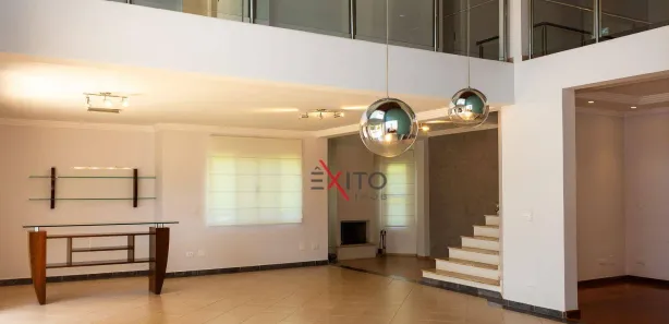 Casa com 3 Quartos à venda, 400m² no Alpes dos Araçás (Jordanésia), Cajamar