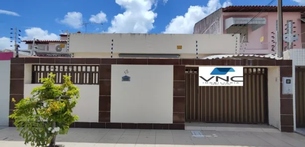 Casa com 3 Quartos à venda, 280m² no Grageru, Aracaju