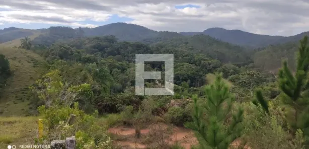Terreno / Lote / Condomínio à venda, 4400m² no Santa Teresa, São Pedro de Alcântara